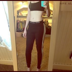 Jogger sweatpants w/ Thick Logo band ♠️