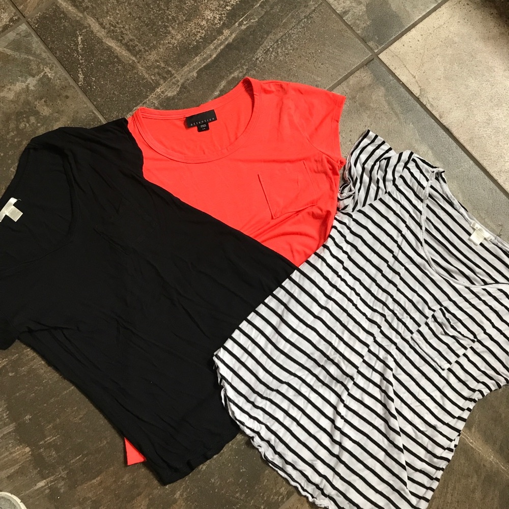 Bundle of 3 short sleeve t shirts