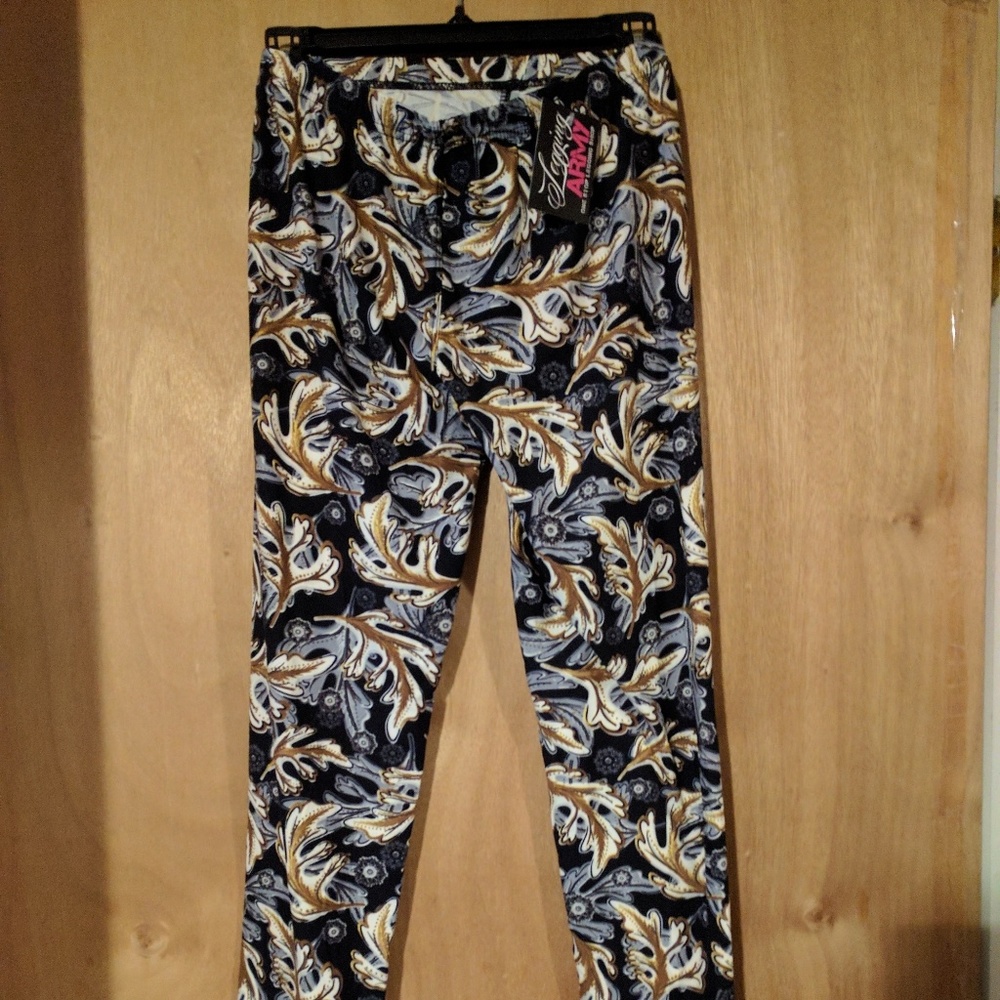 All oaked up size 3-14 Legging Army Leggings