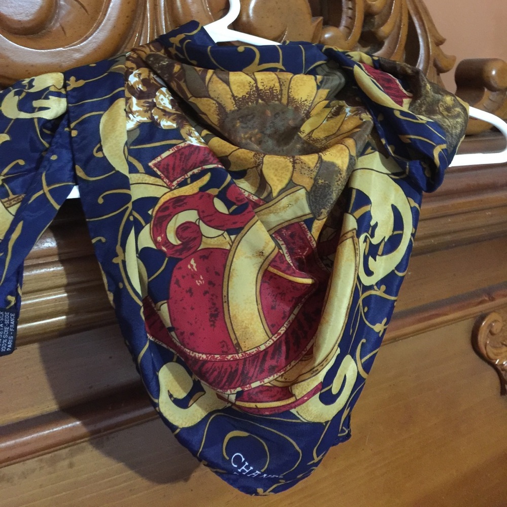 Chanel Authentic Vintage Scarf