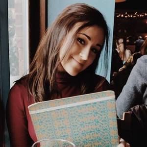 Meet your Posher, Mckennan