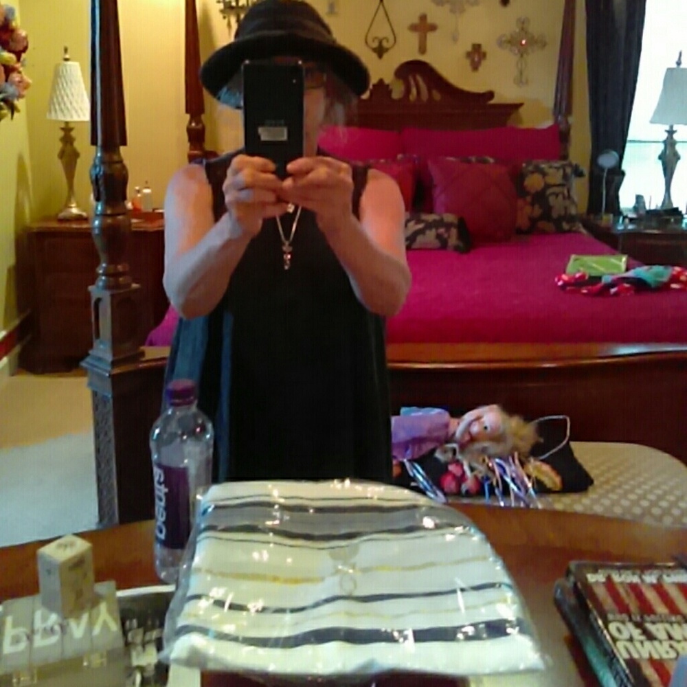 Brown Velvet Wide Brim Hat. - Picture 2 of 3