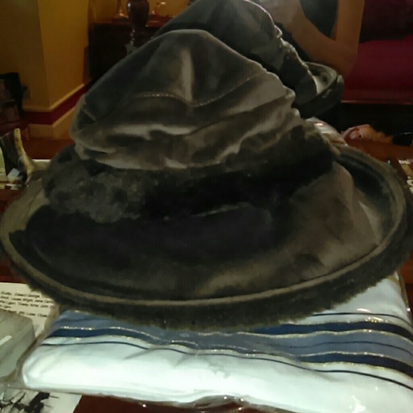 Accessories - Brown Velvet Wide Brim Hat.