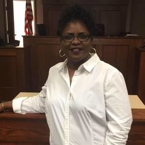 Meet your Posher, Deborah