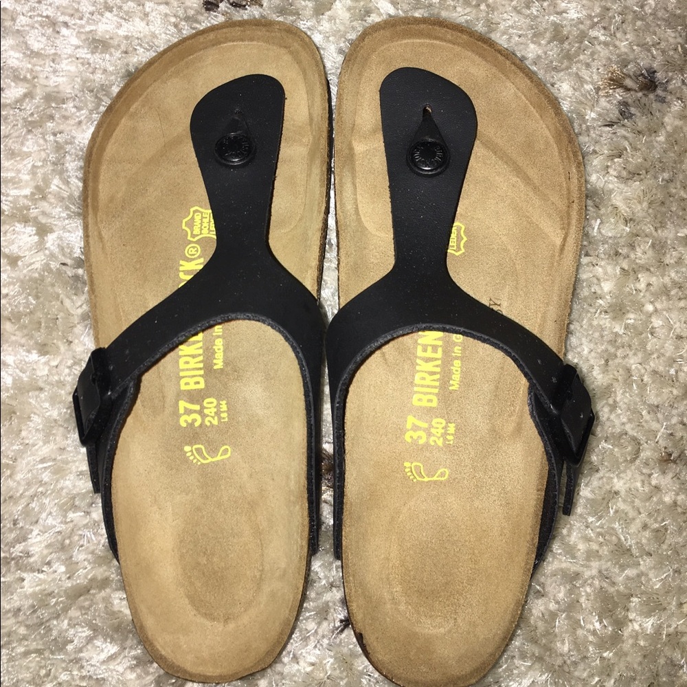 New Birkenstock Gizeh - women's size 7
