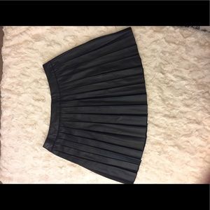 Pleated leather skirt