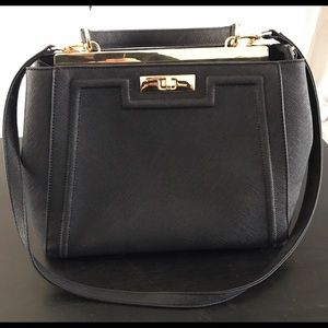Aldo Handbag Medium