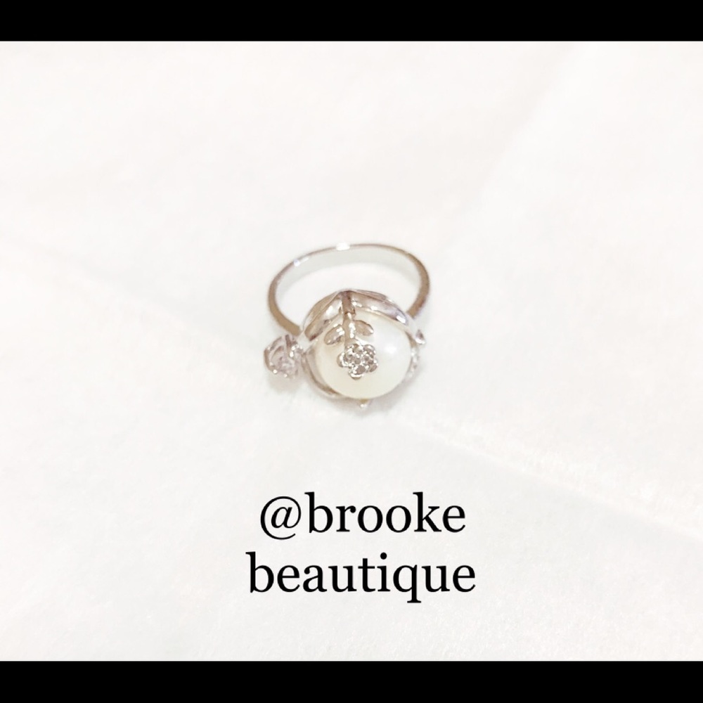 🔥REDUCED PRICE🔥 Real Freshwater Pearl Ring