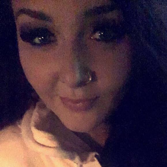 Meet your Posher, Shayla - Picture 1 of 1