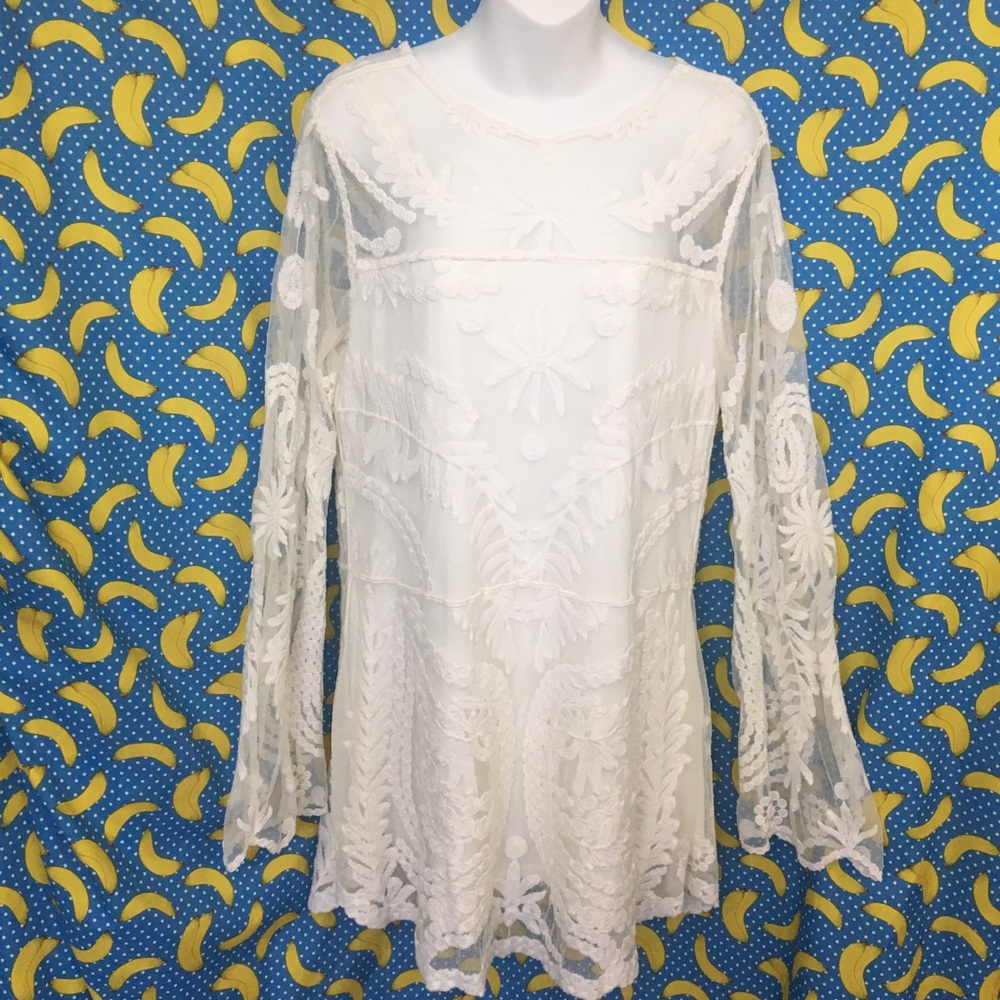 Tokyo Darling Ivory Lace Detail Dress