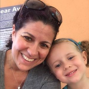 Meet your Posher, Janine