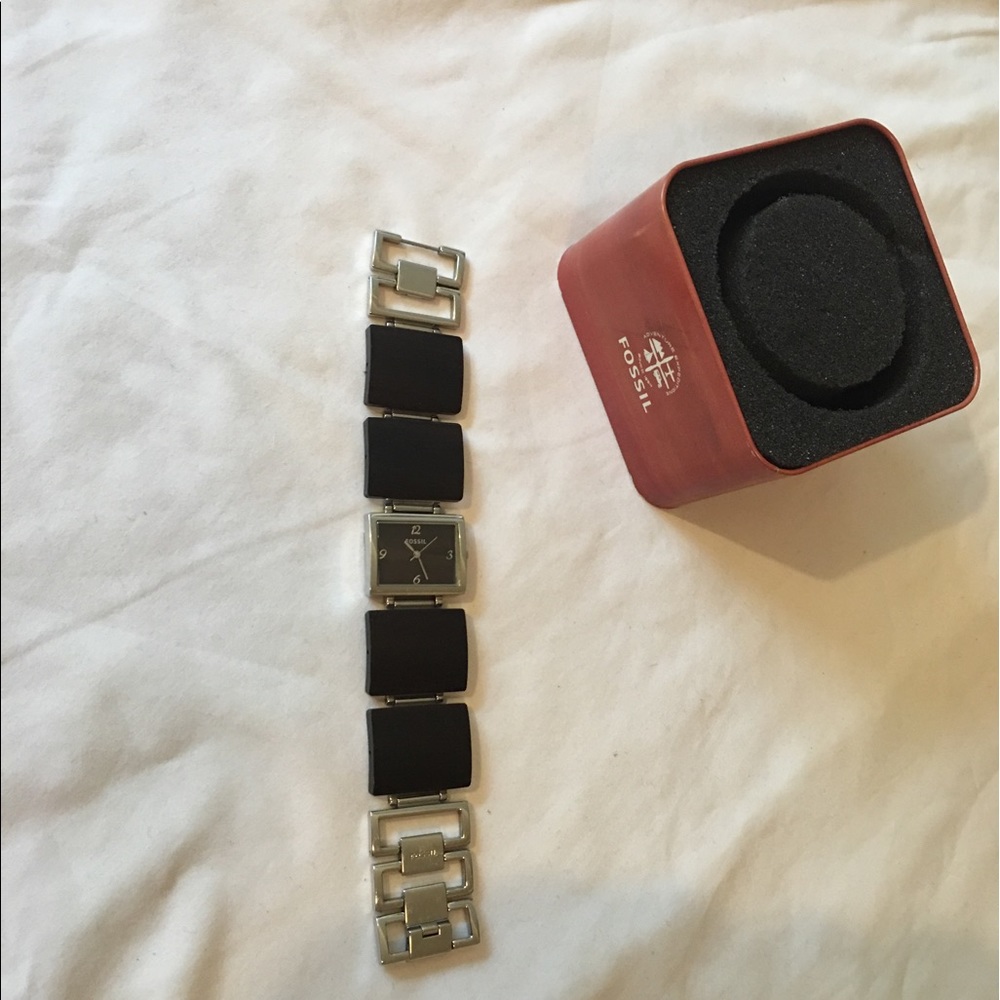 Cute women fossil watch