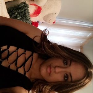 Meet your Posher, Alexis