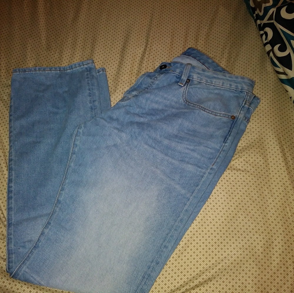 Denim - Picture 2 of 5