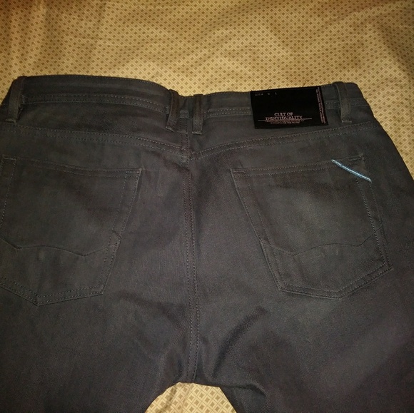 Denim - Picture 3 of 5