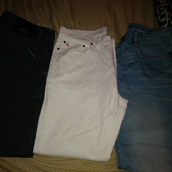 Denim - Picture 5 of 5