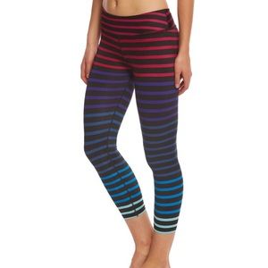 Beyond Yoga Striped Lux Print Capris ❤✌🏻