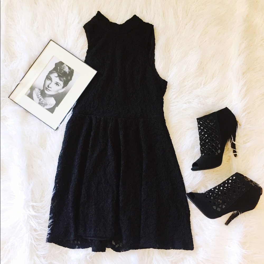 Forever 21 Black Dress