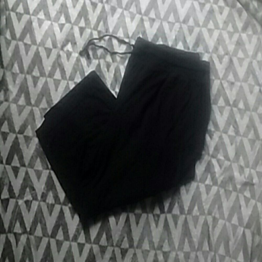 Black Capri leggings
