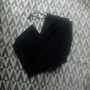 Black Capri leggings