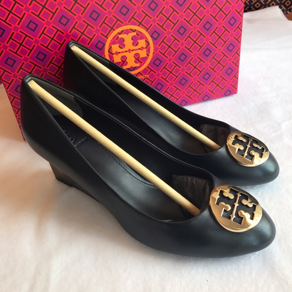NIB Tory Burch Wedges - Picture 5 of 6