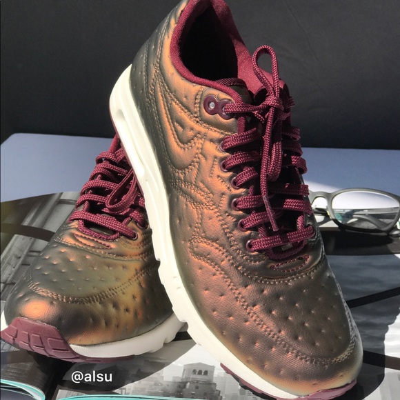 Nike Air Max 1 Ultra PRM JCRD Burgundi, size 7,5 - Picture 2 of 8