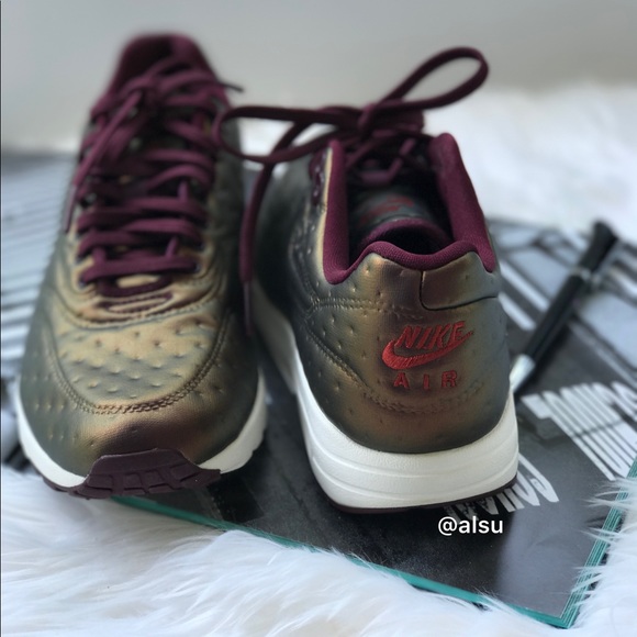 Nike Air Max 1 Ultra PRM JCRD Burgundi, size 7,5 - Picture 7 of 8