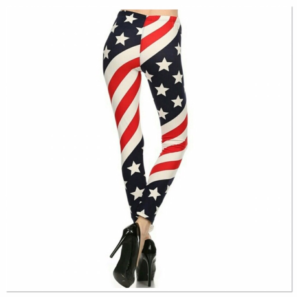 LAST ONE πΊπΈ American flag leggings - Picture 2 of 7