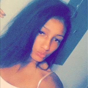 Meet your Posher, Catera