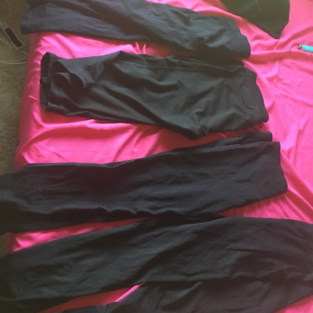 (4 PAIRS) black leggings