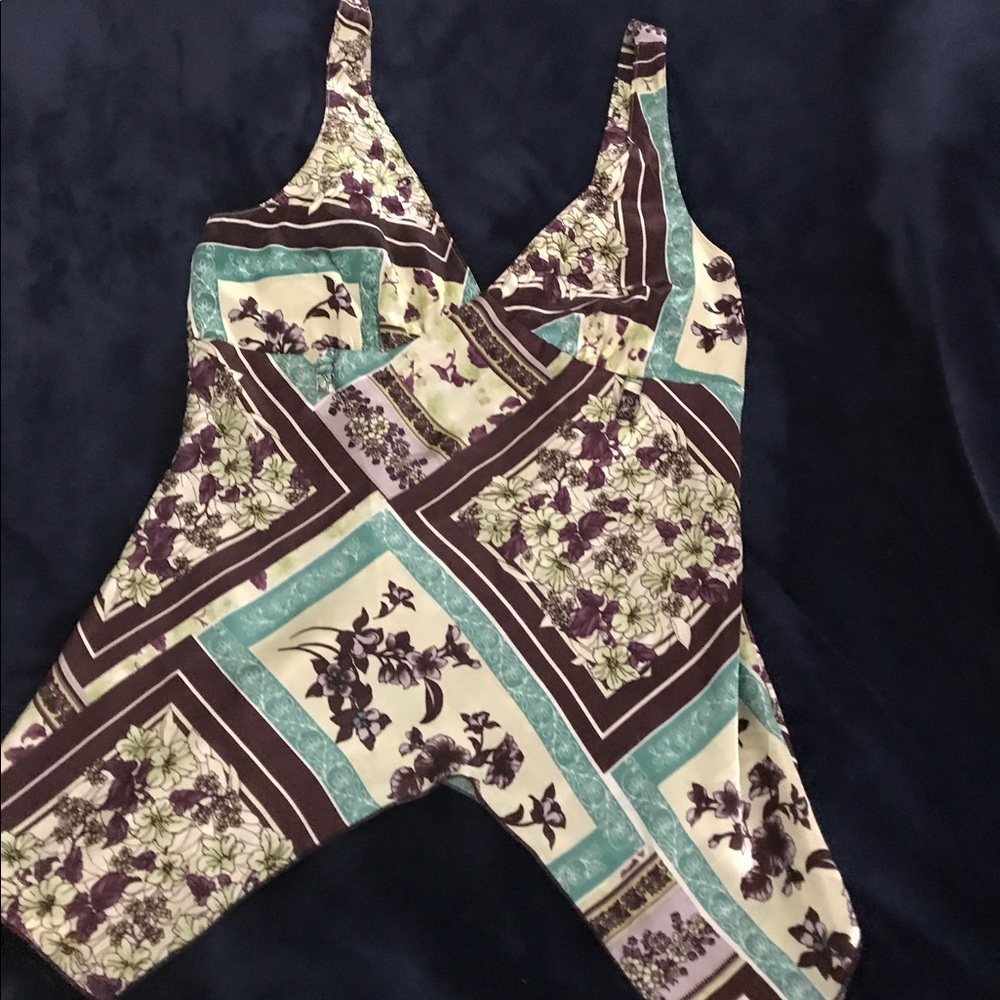 Sexy summer top NWOT