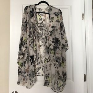 Floral kimono