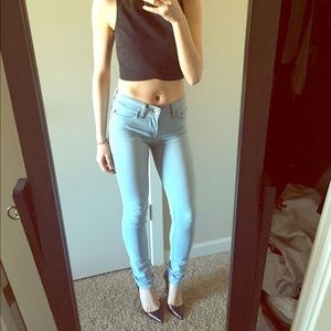 Levi's light washed jeans