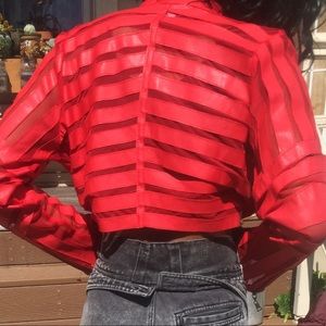 Red crop faux leather and mesh crop jacket !