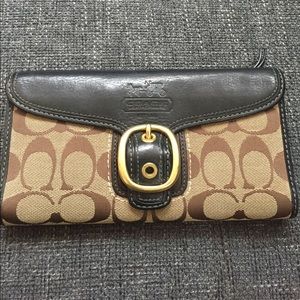EUC! Coach signature wallet