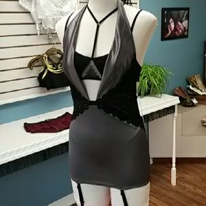 SALE NWT silver and black lace chemise with garter