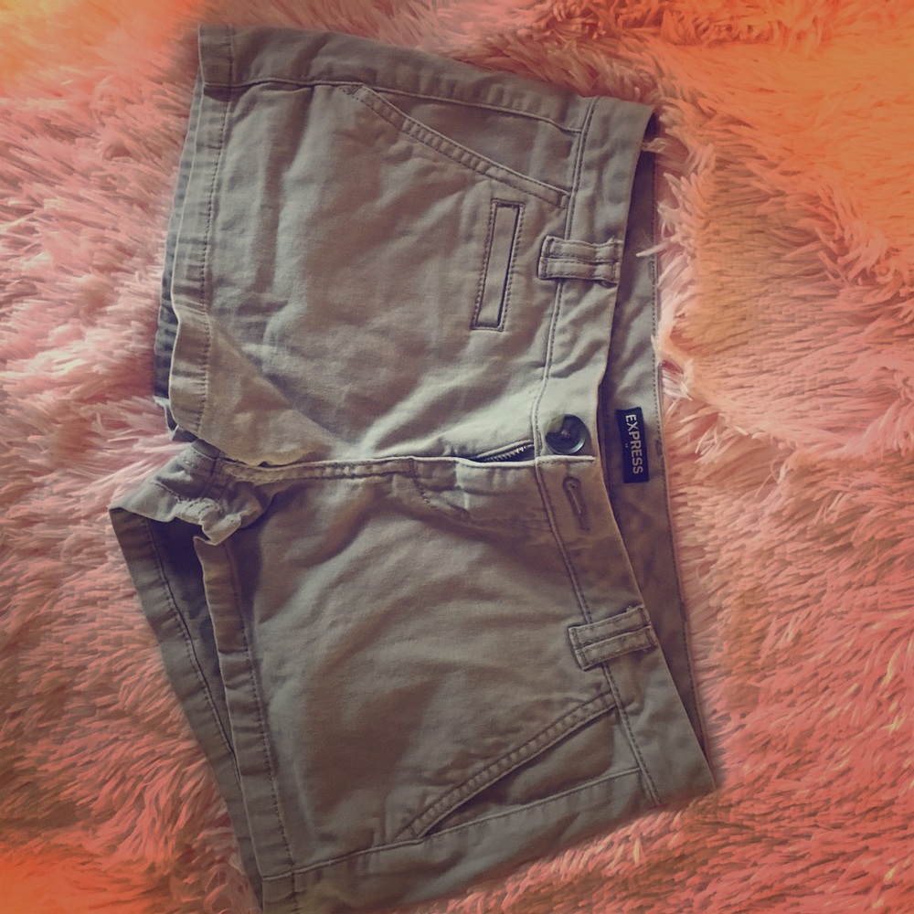 Express Shorts