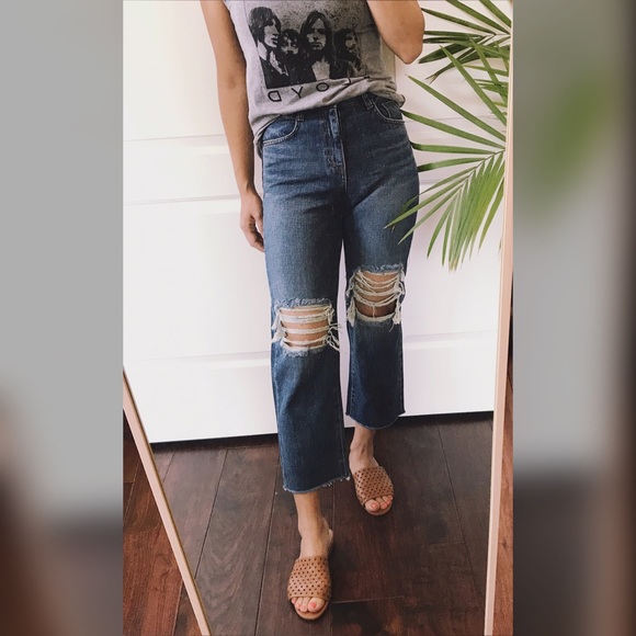 High Waisted Distressed Cropped Jeans - Picture 2 of 6