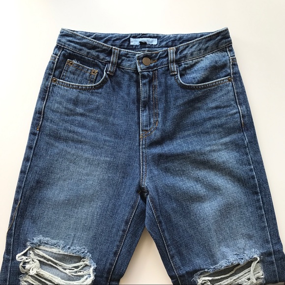 High Waisted Distressed Cropped Jeans - Picture 3 of 6