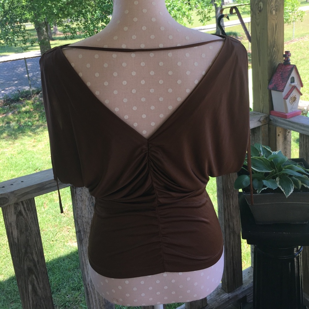 Express Top - Picture 3 of 3