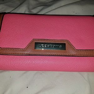 Liz Claiborne wallet