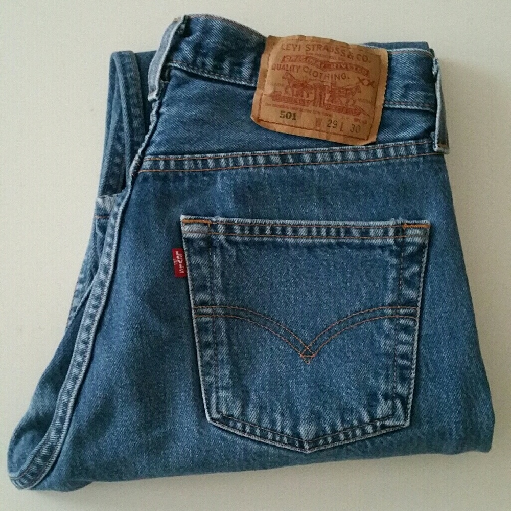Vintage levi's 501 for women's jeans 26x29.5