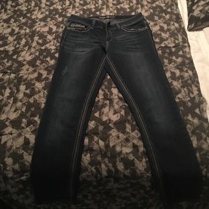 Ariya Jeans