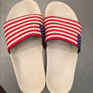 Adidas 🇺🇸 Slides