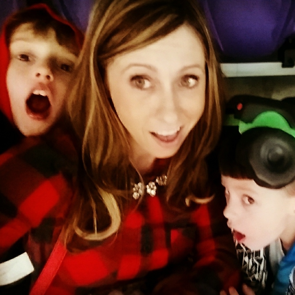 Meet your Posher, Elizabeth