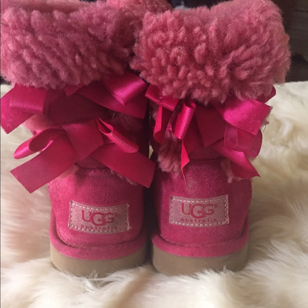 Gently used pair of super cute UGGs.
