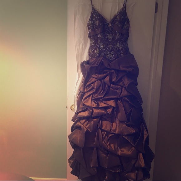 Prom / sweet 16 / formal event gown - Picture 1 of 4