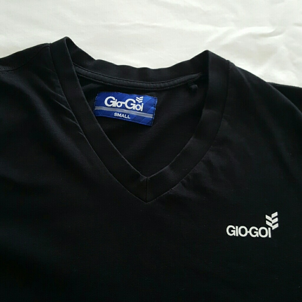 Gio- Gio Black T-shirt