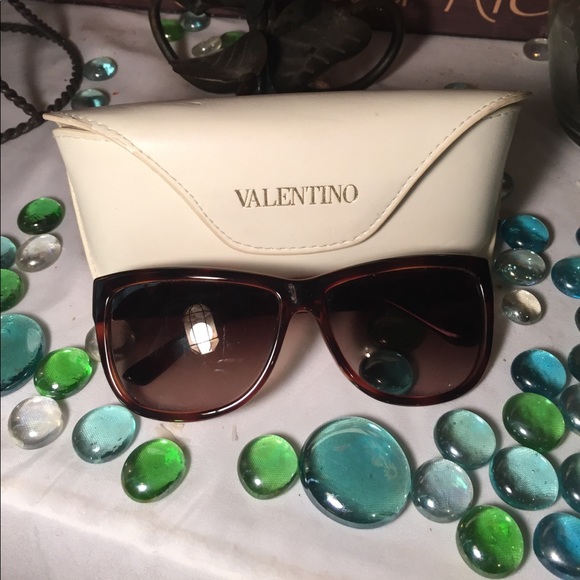 Valentino Accessories - Valentino Sunglasses