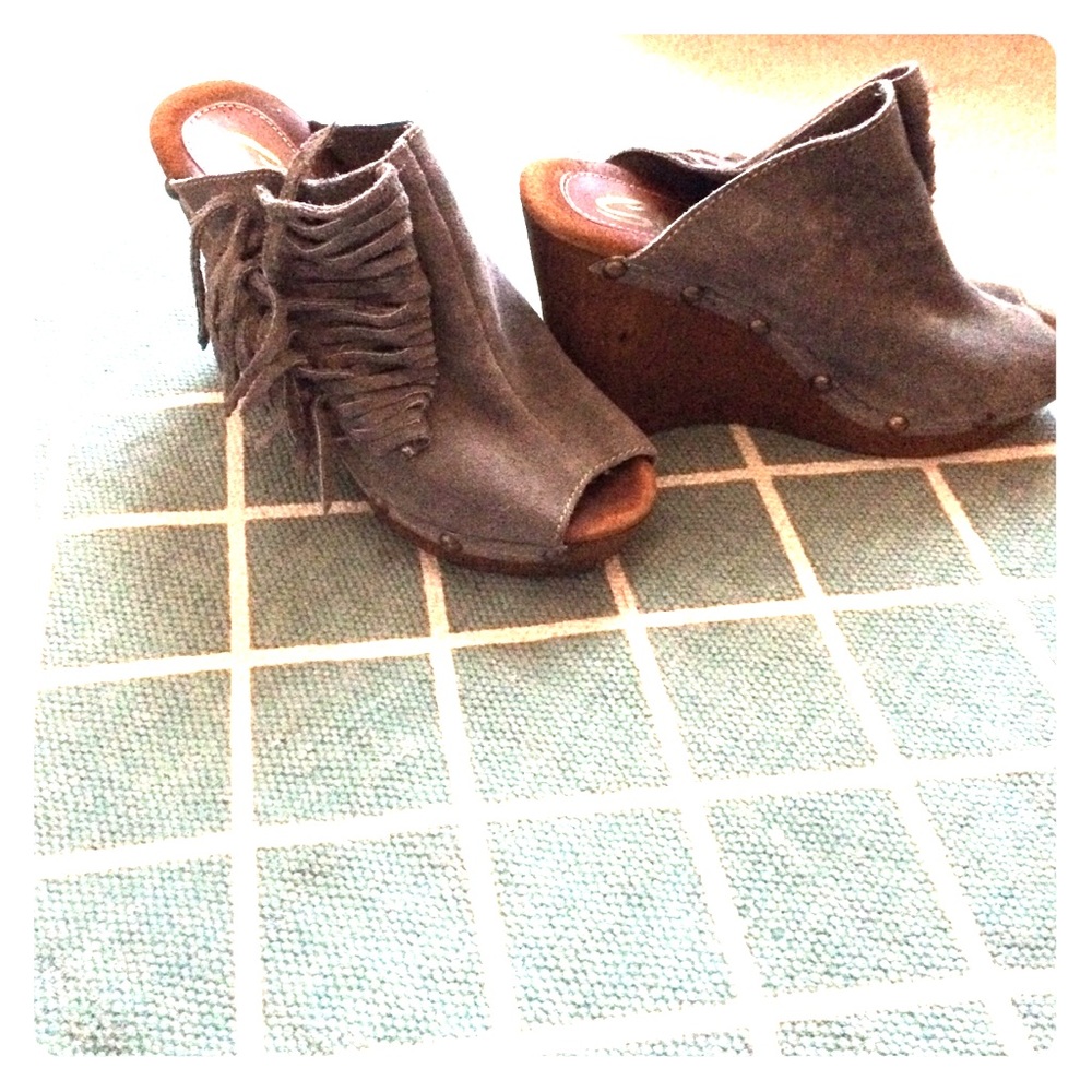 Sbicca wedges